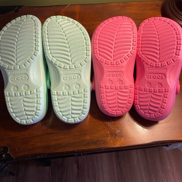 Crocs - Picture 2 of 2